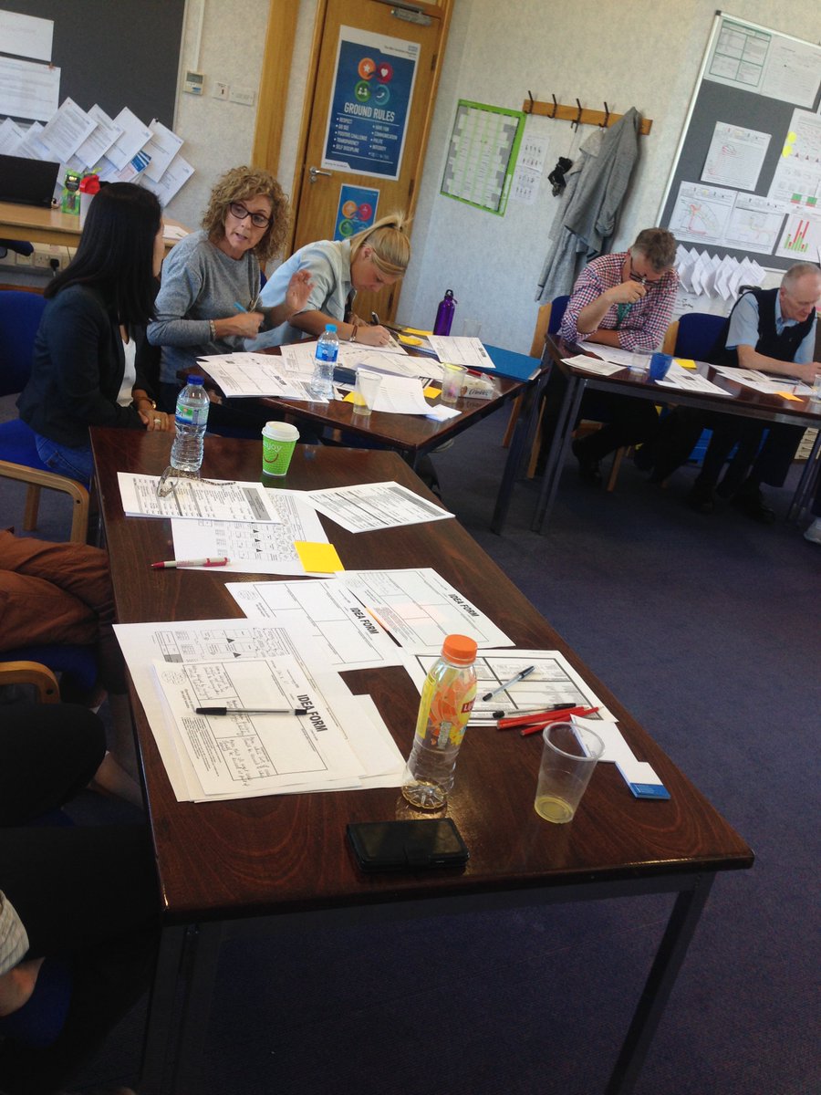 j_mott1's tweet photo. @nhsNETS working with @KpoMidyorks Great first day on the SAU-CT #RPIW the team hard at work completing the aeroplane exercise and completing ideas forms 💡 https://t.co/qdnRxvo0dy
