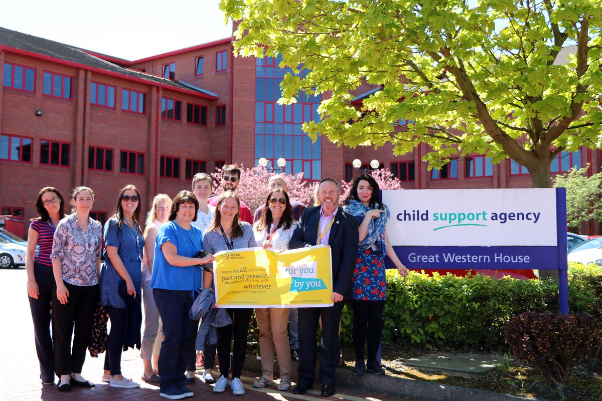cfcs_uk's tweet photo. Thank you to all of the teams from @DWP CMG Great Western House &amp; @DWP Horden House, starting The Walking Challenge yesterday joined by @foryoubyyou Head of Engagement Jason Foley-Doherty, walking from #Birkenhead Promenade with the fab backdrop of #Liverpool behind them! https://t.co/rKvocvfu37
