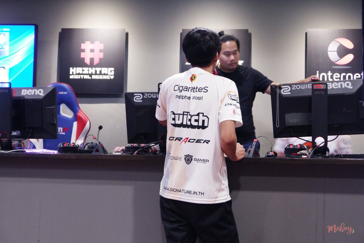 MaBoy_s's tweet photo. 130518 CS:GO Pro League Season#4 Open Qualifier LAN FINAL | เจ้ากล้าคนคูล 😀 #Cigarettes #CigarettesTV #โบ๊ะบ๊ะแฟมิลี่ #Signaturecsgo https://t.co/6HGiSjmMmK