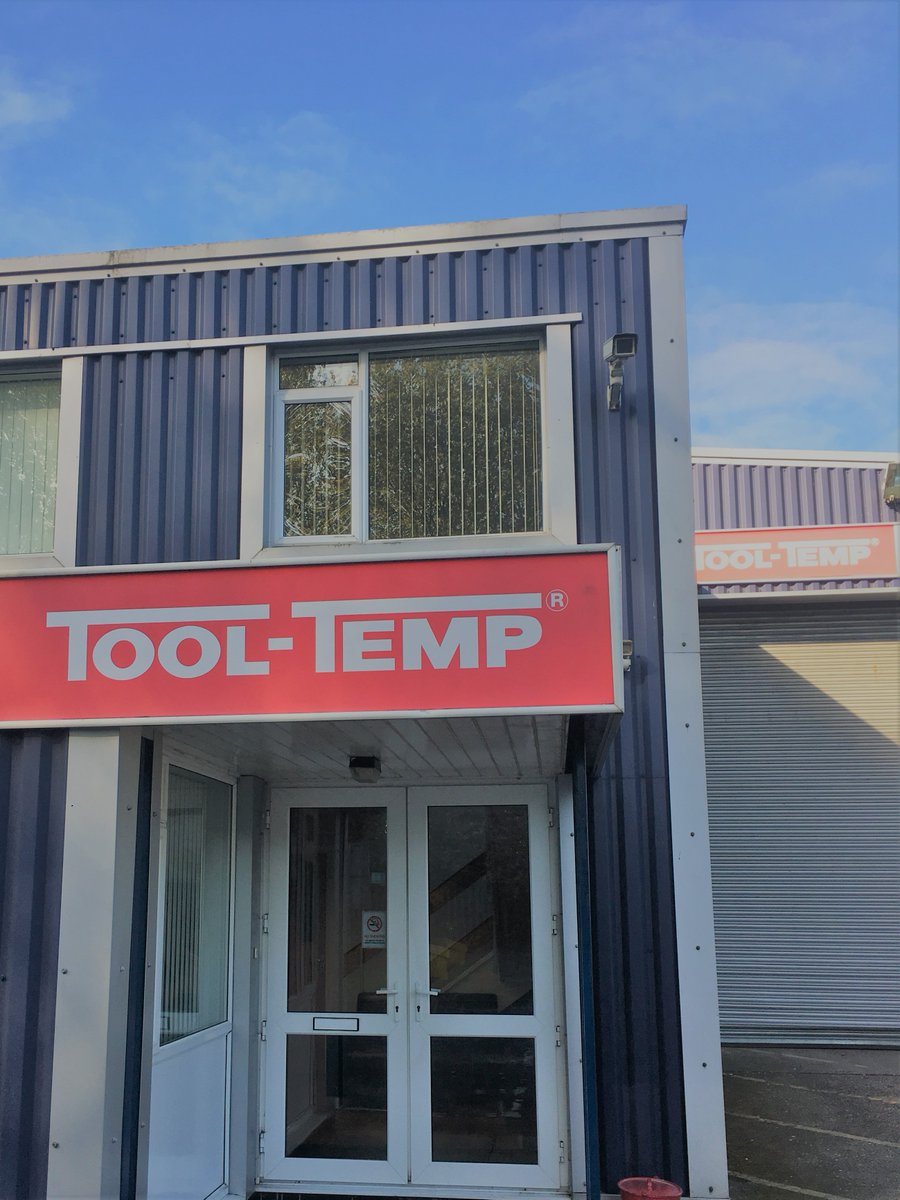 ToolTempLtd's tweet photo. Another beautiful day @ToolTempLtd UK HQ. Running one of our fantastic Chillers on test before despatching to a UK customer. See our range of Temperature Control Solutions on our website https://t.co/sY4Hx4A9xW #temperaturecontrol #tooltemp https://t.co/cC339DVS4M