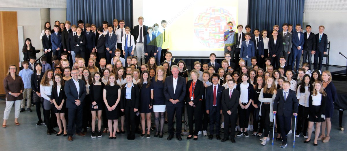 MFA_Lu's tweet photo. FM Jean #Asselborn this morning at the @ISLuxembourg international Forum, to explain the importance of #multilateralism &amp; discuss the mission and work of the @UN with the students https://t.co/xv2IG1P52R