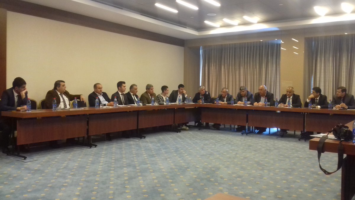 EPF_AZE's tweet photo. "Həssas əhali qruplarının sosial-iqtisadi hüquqlarının təmin edilməsində vətəndaş cəmiyyətinin gücləndirilməsi" layihəsi çərçivəsində 2-ci dəyirmi masa.
#EU #UNDP #EPF #Azerbaijan https://t.co/em3TaboRO9