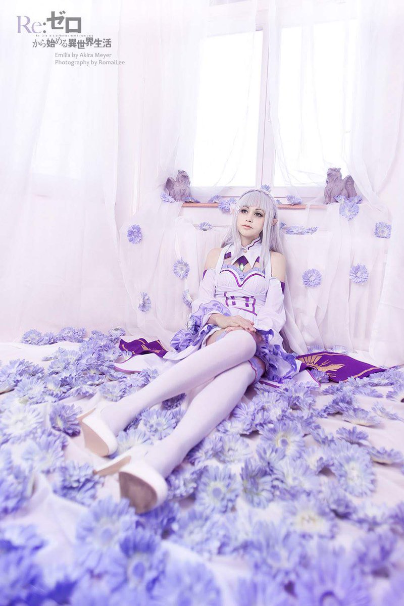 romailee's tweet photo. I always forget to post my photos here 😅 
Cos by Akira 
📸 by me 

#rezero #emilia https://t.co/40WpBtL9bj