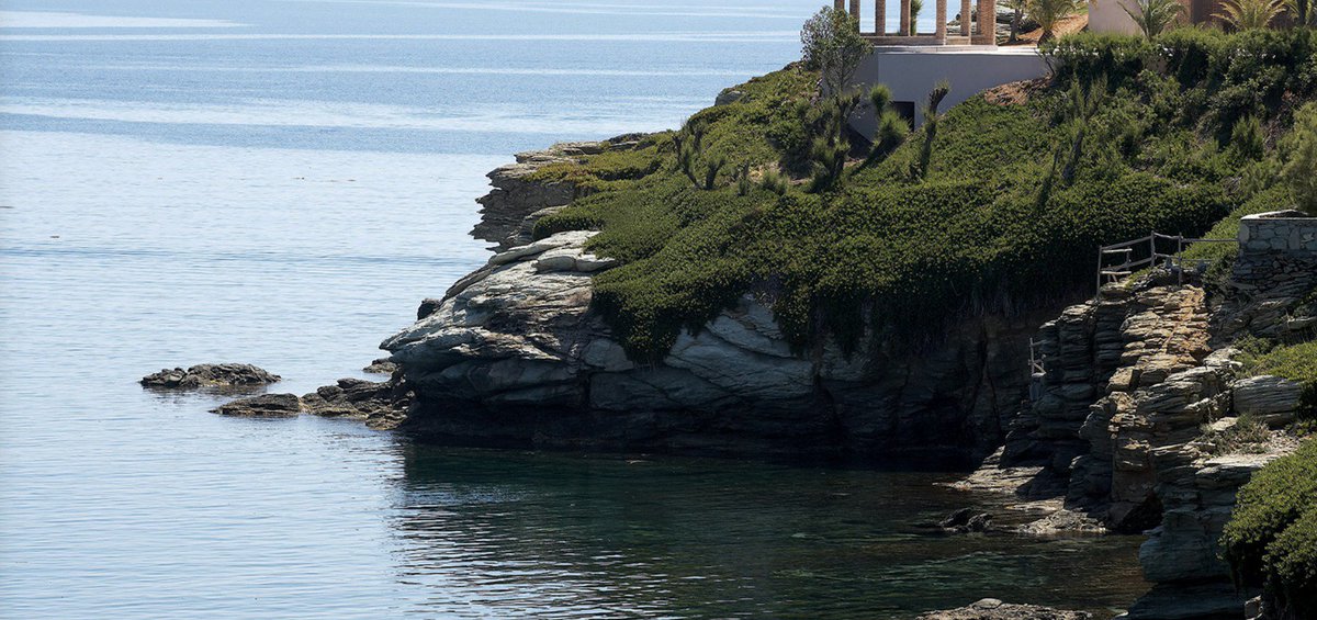 Spotlight on #Crete! The most exclusive and coveted Luxury Hospitality Award Gala to be held on the island. bit.ly/2wH4HIH