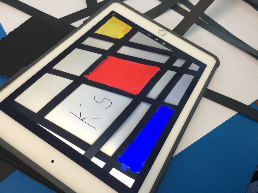 Another marvellous Mondrian session at Eastfield Primary School. Both classes will be submitting their digital artwork for this year’s Digi Awards. Have you submitted yours? #edtech #wolverhampton #education #ipaded #mondrian #DigitalArtWork #digis2018