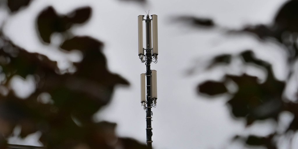 telekomnetz's tweet photo. Das mobile Surfen in #Duingen geht jetzt noch schneller. Die #Telekom sorgt mit #LTE-Technik dafür, dass Fotos und Videos unterwegs mit mehr Tempo geteilt werden können. #Mobilfunk #Telekomwall #wirbauenweiter ^sh https://t.co/8iBkt0XHV0
