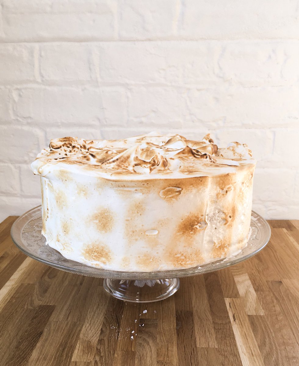 tspcake's tweet image. Could this be the worlds largest gluten free lemon curdy cake? #yes #glutenfreecake #tspcake #marshmallow