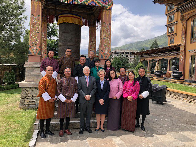 PDAS Jennifer Zimdahl Galt and I were so pleased to have met Bhutanese alumni of USG exchange programs. Their commitment to strengthening U.S.-#Bhutan partnership is commendable. #ExchangesMatter #Drukyul