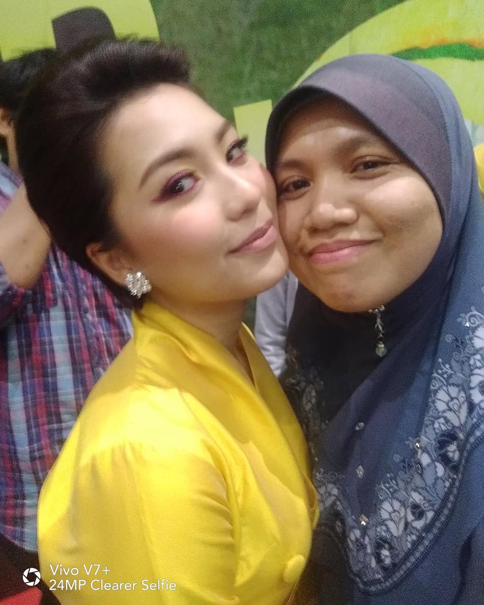 jusrina_m's tweet photo. Congratulations @jannanick95 #aktresspilihan #dfkl2016 #DFKL2018 ππ
Semoga terus berjaya
We @jannanickers will always be by your side π https://t.co/al8kd40j8o