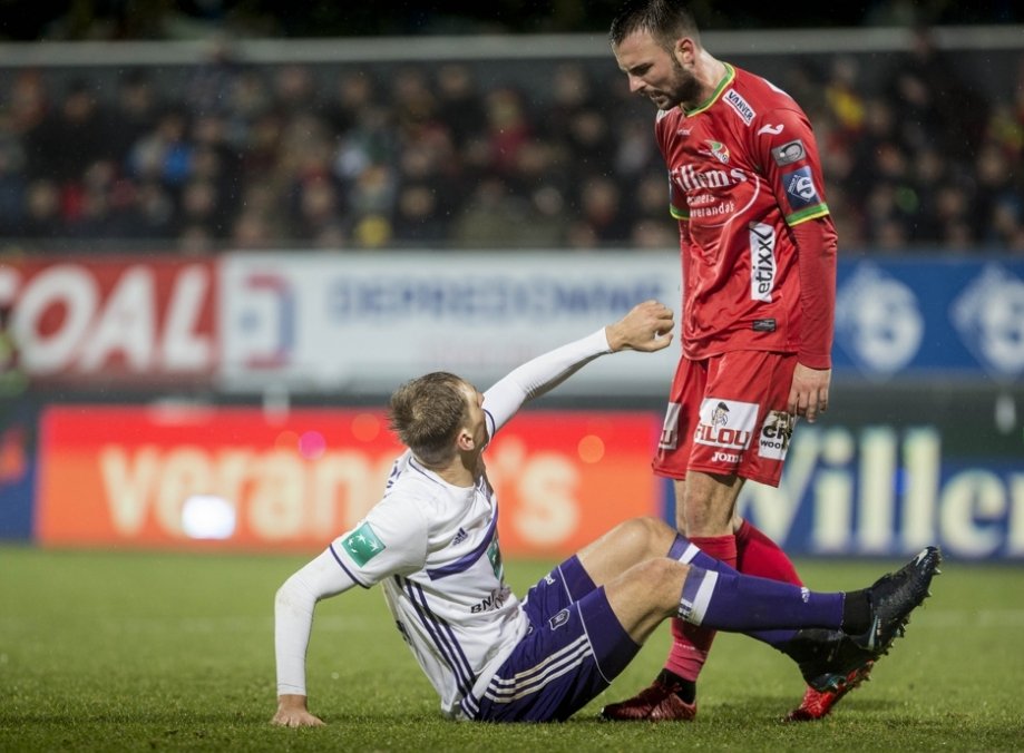 BREAKING: Antonio Milic tekent vandaag of morgen voor vier seizoenen bij <a href="/rscanderlecht/">RSC Anderlecht</a>. Wellicht volgt Knowledge Musona snel het spoor van zijn ploegmakker 🇭🇷🤝📄✒ <a href="/hlnsport/">HLN Sport</a> <a href="/kvoostende/">KV Diksmuide Oostende</a>
