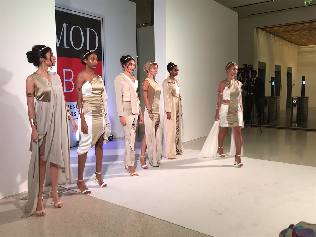CagnardMarc's tweet photo. Congrats #EsmodDubaï the international french fashion Institute for this wonderful and #CréativeFashionShow. #InfoBF https://t.co/thDFvnpCL7