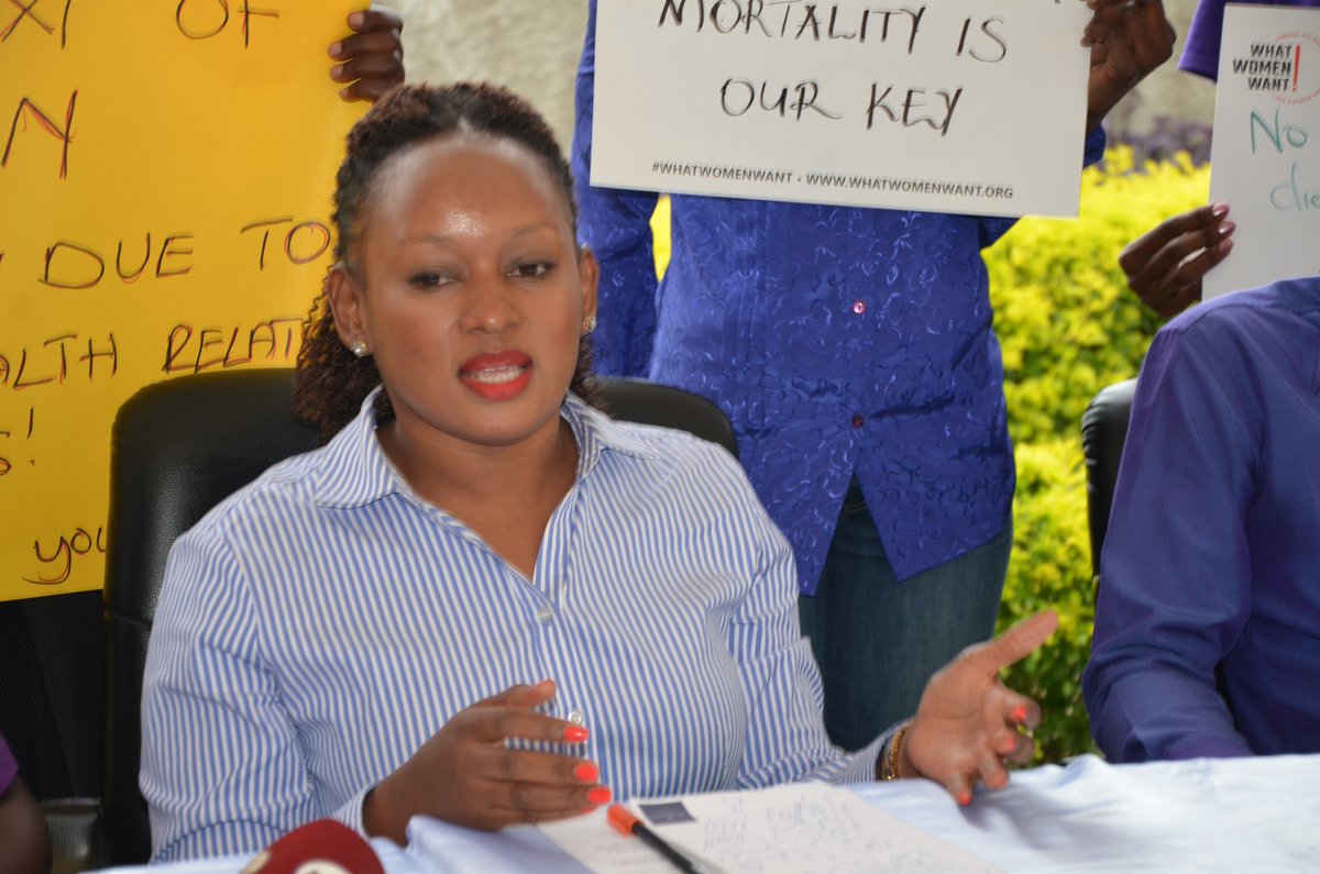 MamasClub_ug's tweet photo. Retweeted CEHURD Uganda (@cehurduganda):

We demand realistic solutions to the broken health care system not importation of foreign doctors. Will the Cuban doctors work without gloves?  - Joy Asasira from CEHURD #ItCouldBeYou  #MaternalHealthUG https://t.co/KDs5M9EVjP