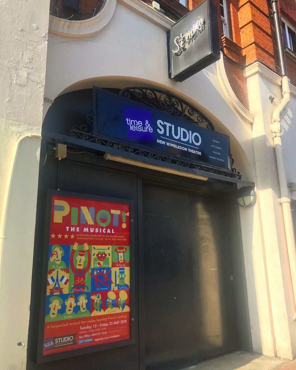 Singinfrench's tweet photo. Pinot and his friends have moved in! Bring your little ones to @NewWimbStudio to see this exciting bilingual show #InternationalDayofFamilies https://t.co/KSkpy3e8cR