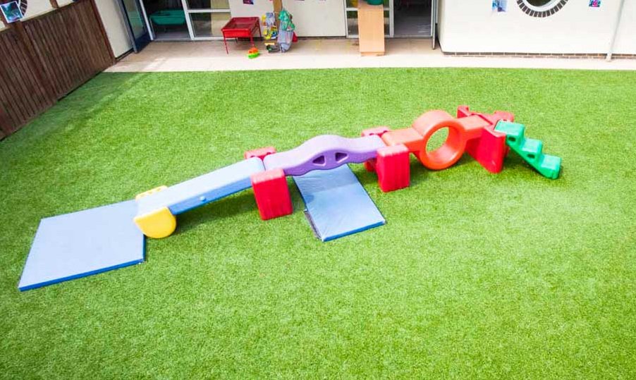 mercyturf's tweet photo. Commercial Artificial Grass. More: https://t.co/LD1Iz9CeEK #grass #kindergarten  #KarnatakaVerdict https://t.co/vKBFHWh4J5