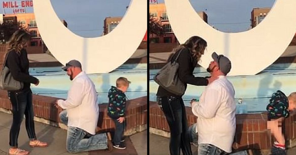 Toddler photobombs his mum's proposal by peeing in the background... ladbible.com/community/vira…