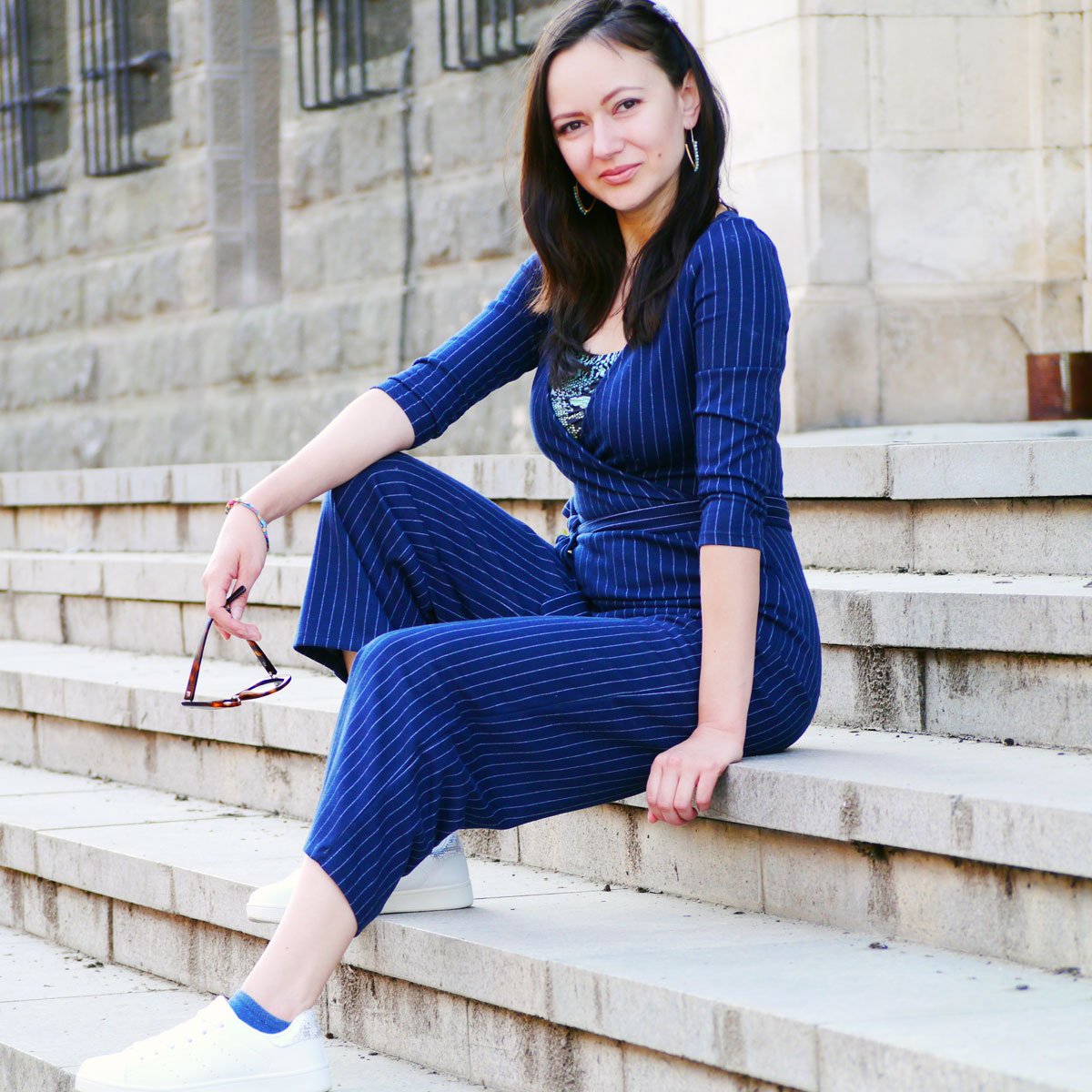 Taking away the stress from day-to-day dressing, the pinstripe jumpsuit is the new fashion staple that is easy to wear, suits everyone and looks chic at an instant! balgarka.co.uk/pinstripe-jump…