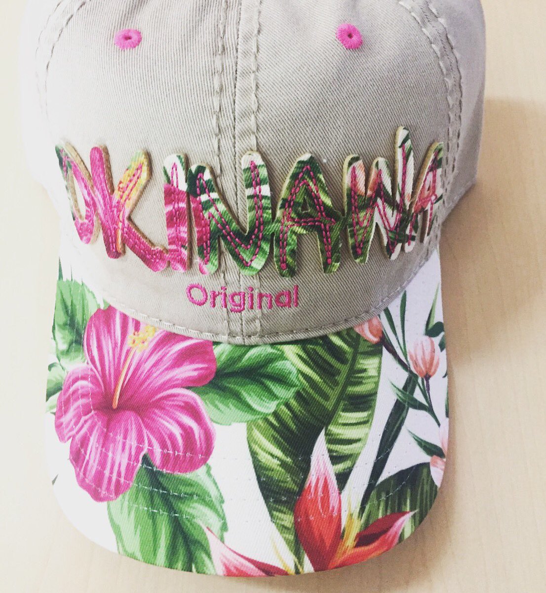 RobinRuthJP's tweet photo. Robin Ruth Japan🎌 🏝✈️OKINAWA island cap👒🌺available now💓#robinruth #robinruthjapan #robinruthokinawa #okinawa #japan #okinawabag #okinawacap #kawaii #hibiscus #flowercap #papercap #robinruthoriginal 
#ロビンルス #日本 #沖縄 #沖縄限定 #可愛い #沖縄キャップ #ハイビスカス https://t.co/kyxod17Mab