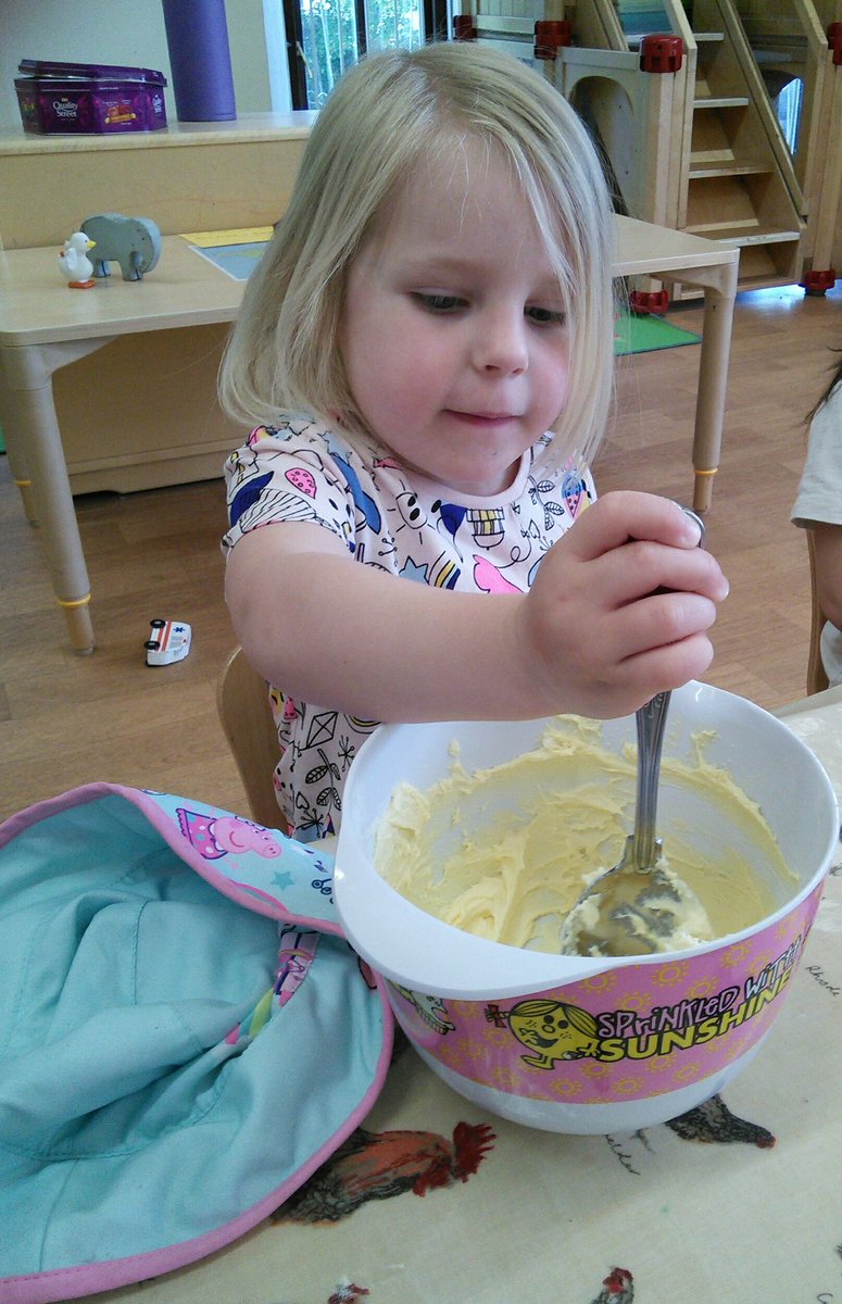 horfieldsnap's tweet image. Today Toddlers have been making shortbread, mixing and measuring the ingredients together. #bakelife #littlechef's.