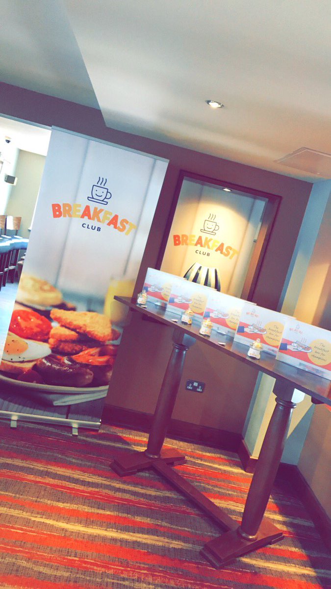 Breakfast Refresh Training round 2 #Restaurants 🥓🍳<a href="/traylat/">James  Latham</a> <a href="/SDEBDD/">simon ewins</a> <a href="/SPQuinn1/">S&P Quinn</a> <a href="/kirbyvic87/">Kirby</a> #PIandRbreakfastclub