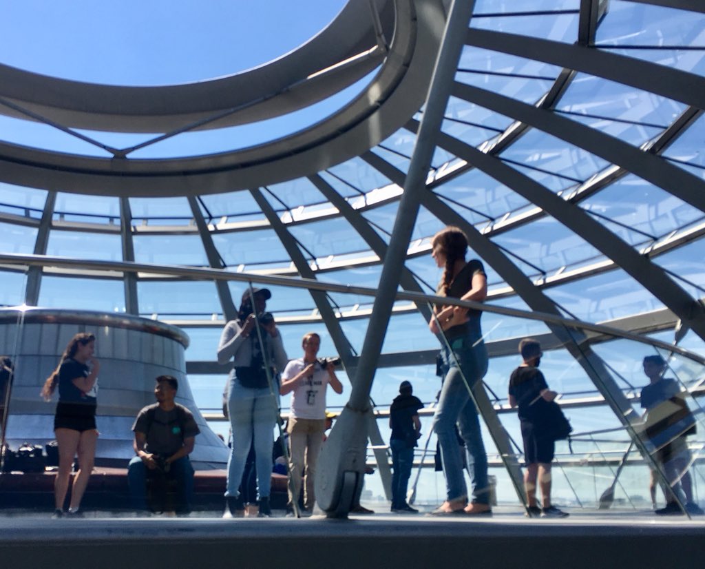 Univ of Florida Berlin  Journalism #studyabroad students visit the world-class Der Reichstag capital building Monday, May 14, 2018. <a href="/UFJSchool/">UF College of Journalism and Communications</a> <a href="/UFJouDept/">UF CJC Journalism Department</a> <a href="/InsideUF/">InsideUF</a> <a href="/GlobalGators/">University of Florida International Center</a>