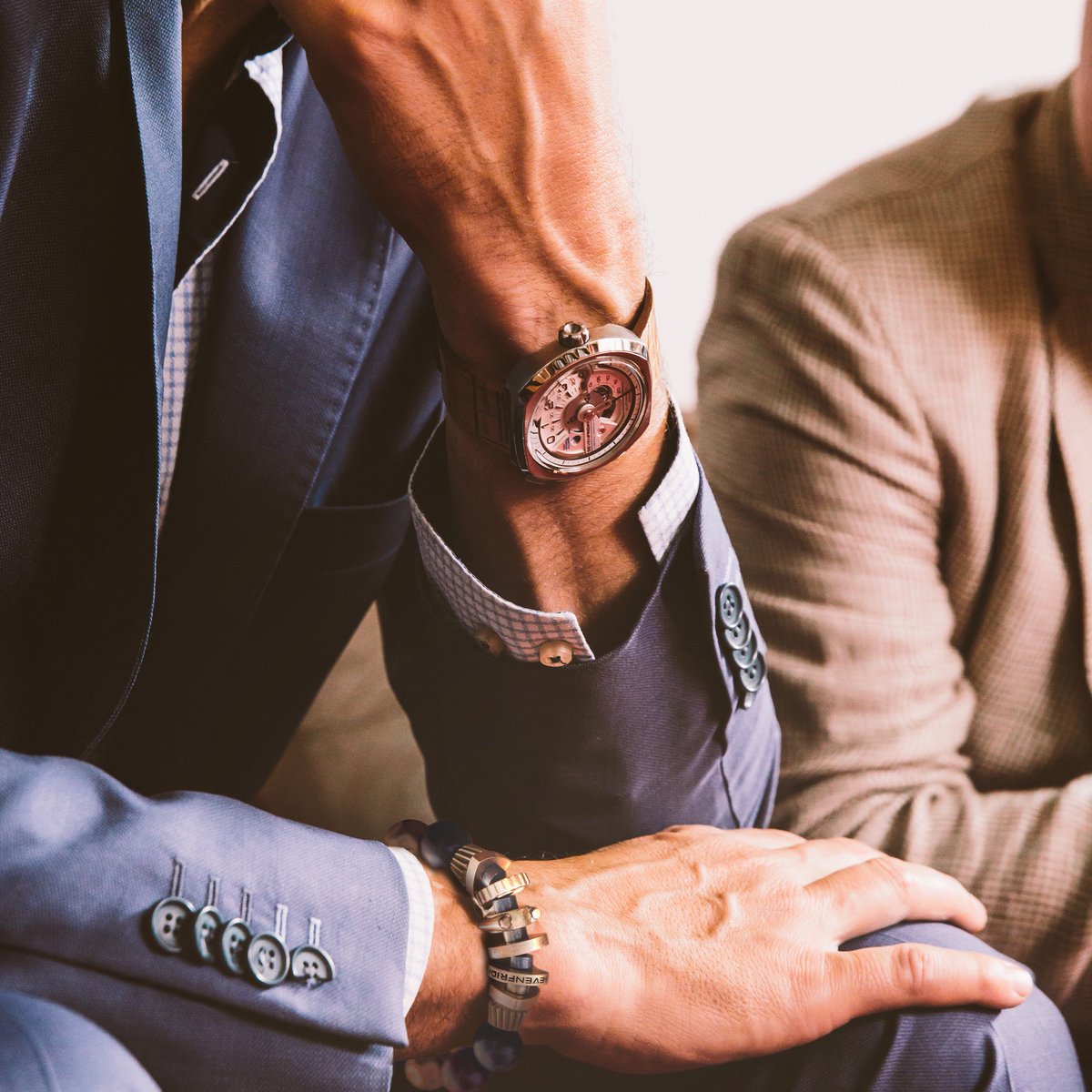 SEVENFRIDAYFFTP's tweet image. #alittlelessconversation ... a little more #liveSEVENFRIDAY #v101 #GMS202