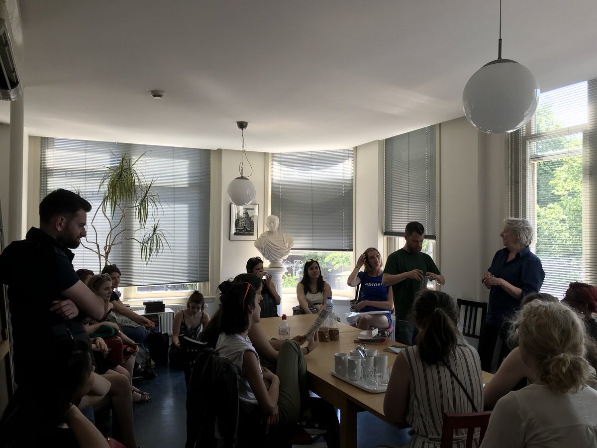 Today we’re visiting <a href="/Nieuwscentrum/">Athenaeum Magazines</a> to showcase our unit 4 collaborative projects and to  learn about what makes a strong publication concept from a stockist’s perspective.