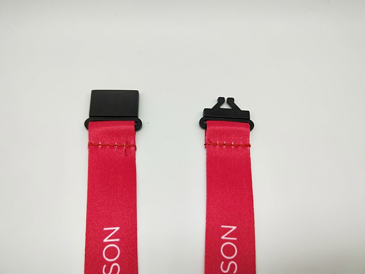 Customized sumblimation printing lanyard, we are factory and produce all kinds of lanyards in high quality.