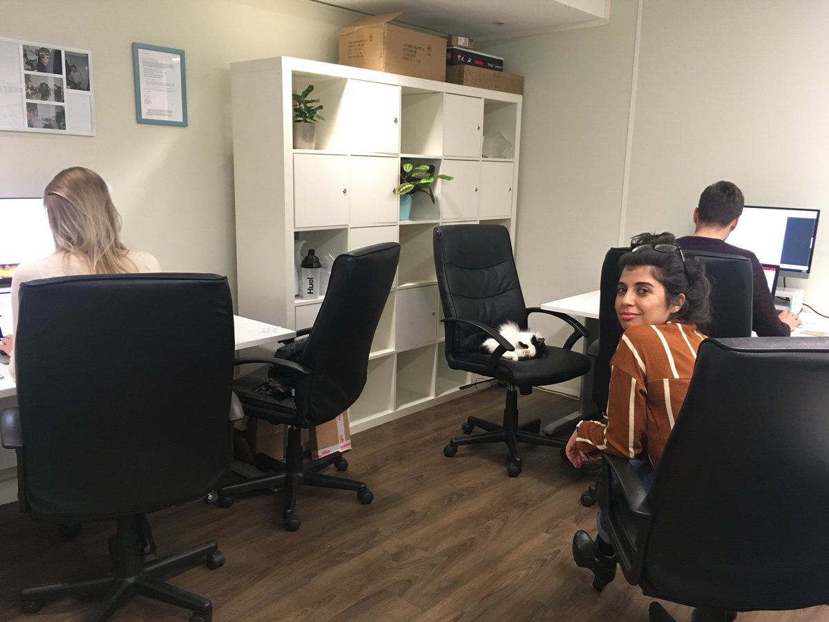 <a href="/IWStartupCat/">StartUp Cat</a> has a favourite office at Innovation Warehouse thanks to <a href="/vividqltd/">VividQ</a>. The photos speak for themselves. #StartupCat #Princess