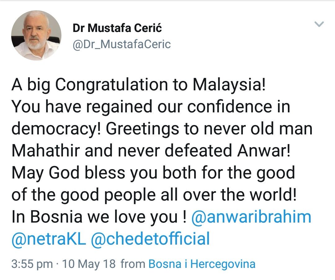 AnwarSupporters's tweet photo. Bekas Mufti Besar Bosnia, Dr Mustafa Cerić menyambut baik kemenangan rakyat Malaysia &amp; pembebasan Datuk Seri Anwar Ibrahim. #AnwarBebas https://t.co/HDgo36inFd