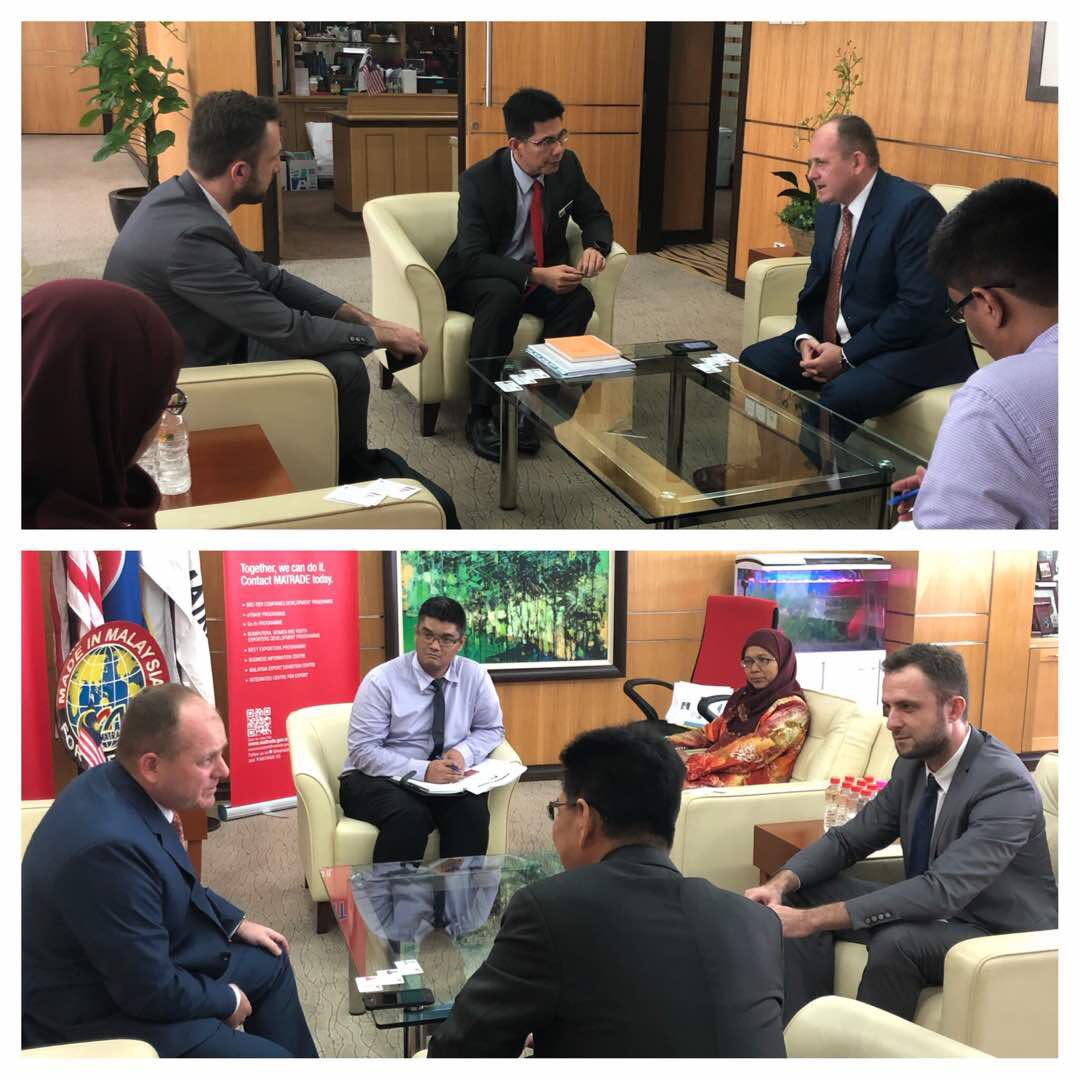 matrade's tweet photo. MATRADEโs CEO received a courtesy visit from the KL Bureau Chief of Polish Investment & Trade Agency to discuss possible collaboration to improve bilateral trade between two countries #MATRADE #BeyondNations https://t.co/eHjdmiAZ9Q