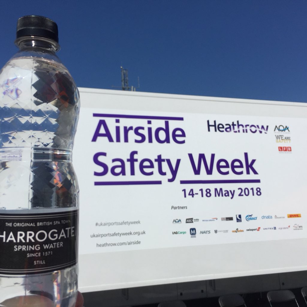OursolesLTD's tweet image. We’re airside @HeathrowAirport today at the Airside Safety Event helping to distribute goodie bags including free water to keep hydrated donated from the wonderful people @HarrogateSpring  #stayhydrated #drinkoriginal #wearesafety #airsidesafety
