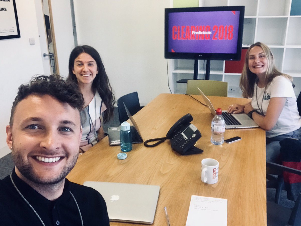 MurrayJSimpson's tweet photo. It’s #Clearing2018 #Webinar time at @NativesGroupHQ ! #data #conversion #HEmarketing #Advertising https://t.co/rWEkl2gCrf