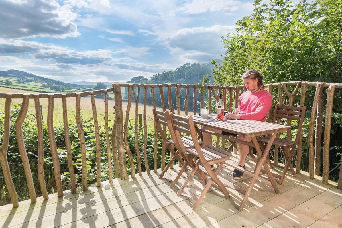 glampingpark's tweet photo. The forecast is for plenty of sunshine this weekend and we have just a couple of glamping pods and tent pitches left available.
Stay and visit the Spring Fair @royalwelshshow Showground which is only 1 mile from site.
book by phone or online https://t.co/uFOkkCKZDS https://t.co/q72TIWGbY6