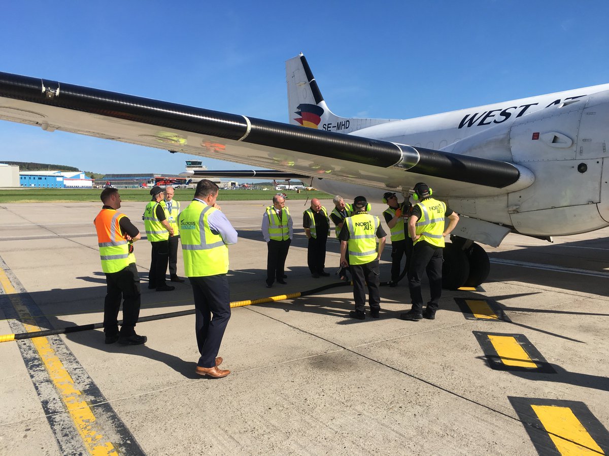 ABZ_Airport's tweet photo. Day 2 of #ukairportssafetyweek has been very busy! We have had falcons and hawks, used for airfield bird management on display, fueling demonstrations, safety bus tours of the airfield and first aid awareness sessions! Roll on tomorrow #promotingsafetytogether https://t.co/B6DXBmjWpa