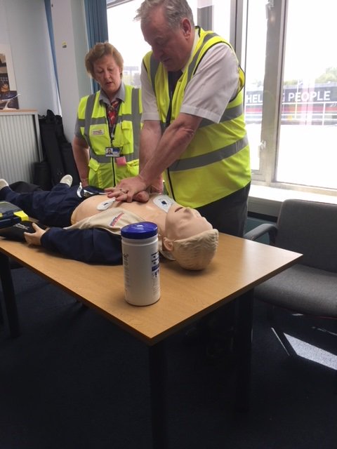 ABZ_Airport's tweet photo. Day 2 of #ukairportssafetyweek has been very busy! We have had falcons and hawks, used for airfield bird management on display, fueling demonstrations, safety bus tours of the airfield and first aid awareness sessions! Roll on tomorrow #promotingsafetytogether https://t.co/B6DXBmjWpa