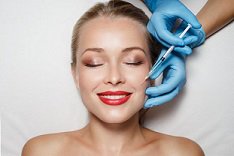 Here is your 2018 guide to the best cosmetic doctors in the UK  ow.ly/migi30k0DEF <a href="/Tatlermagazine/">Tatler</a> <a href="/gmcuk/">GMC</a> #cosmeticsurgery #plasticsurgery #topdoctors #beauty