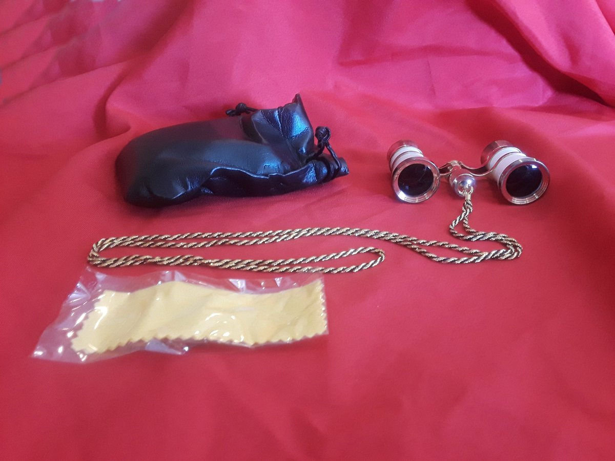 TechOpticsIntl's tweet image. OPERA GLASSES 3 X 22 MM WITH CENTER FOCUS WHEEL WHITE, RED, OR BLACK #Opera #Glasses