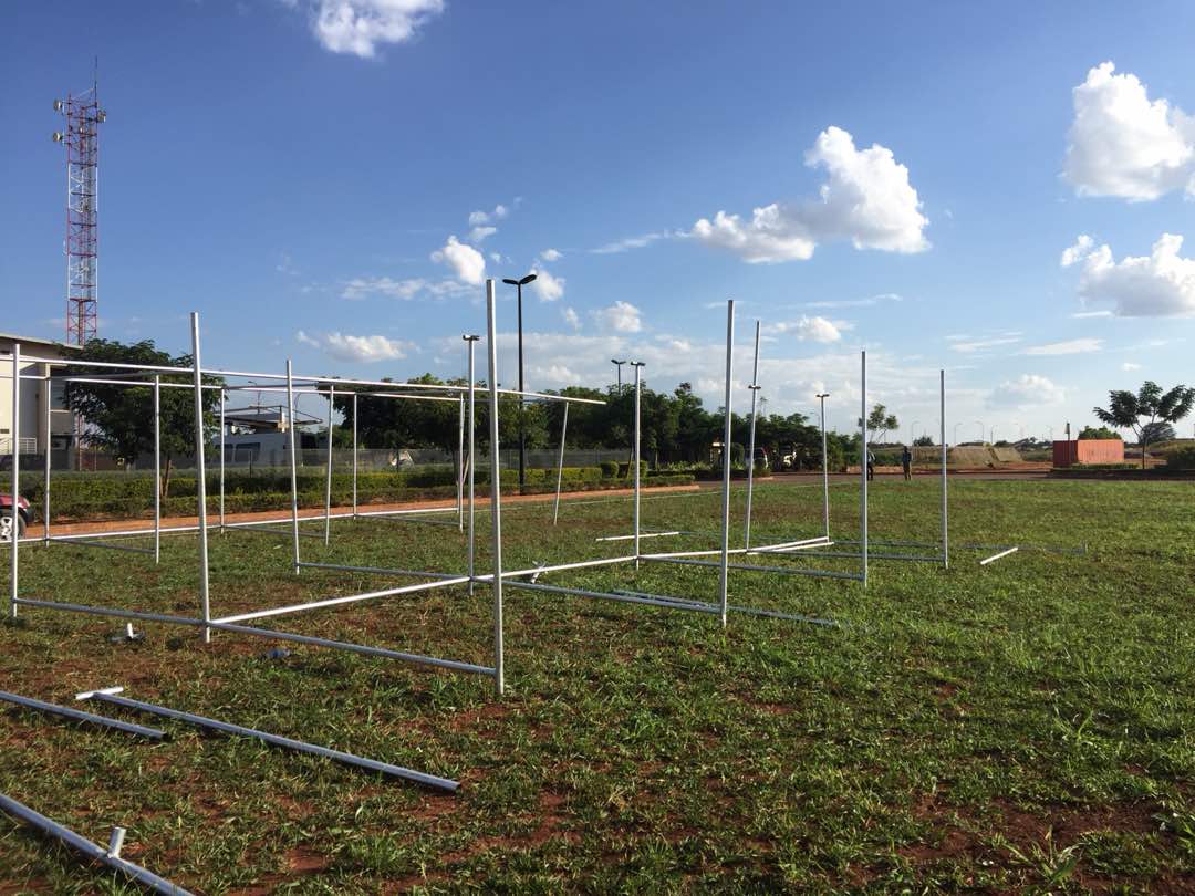KBM_RDC's tweet photo. D-9
The building of the stands is already taking place on the site, thanks to our technical partner NBLIA. Just few days to go until the grand opening! The largest multisectorial B2B exhibition in the DRC, don't miss out! #KBM2018 #Lubumbashi #designedforconnections https://t.co/H45Cj7EDy8