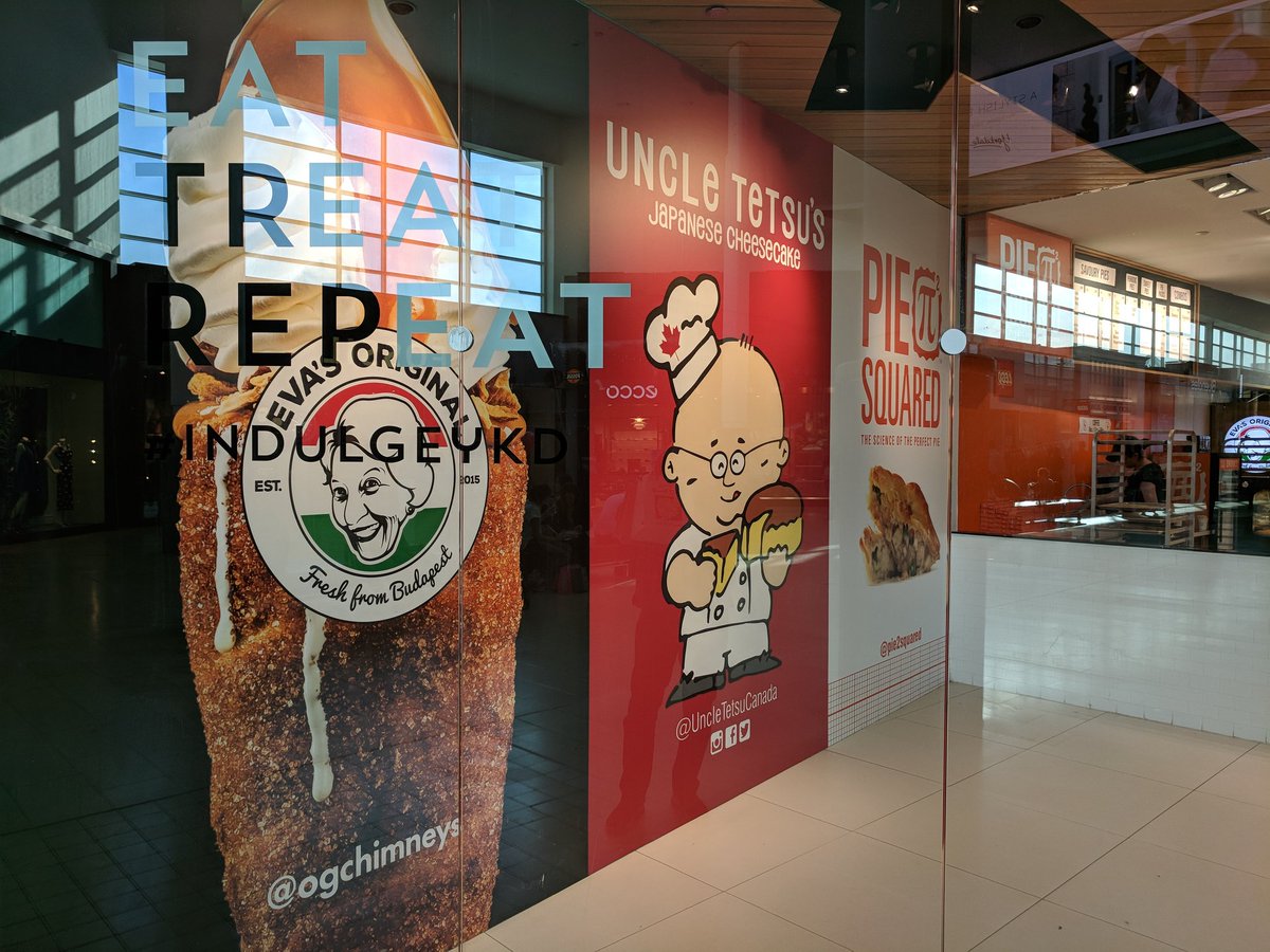 TheDanLevy's tweet photo. This wknd at #Yorkdale I found out they didn't just stop the pop-up spaces with #ConceptYKD for shops, they ALSO have #IndulgeYKD specifically for restaurant/food pop-ups! I love it!!!
Currently it has Eva's Original Chimneys, Uncle Tetsu's Japanese Cheesecake, & Pie Squared! π https://t.co/a5jGIA44gX