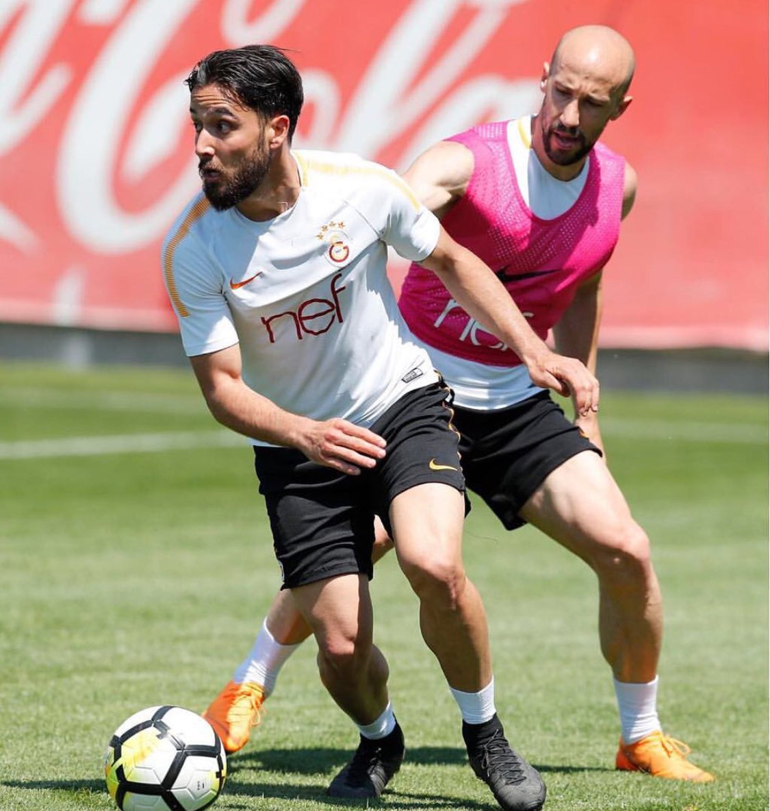 DdP6rnbX4AIfdun.jpg:large