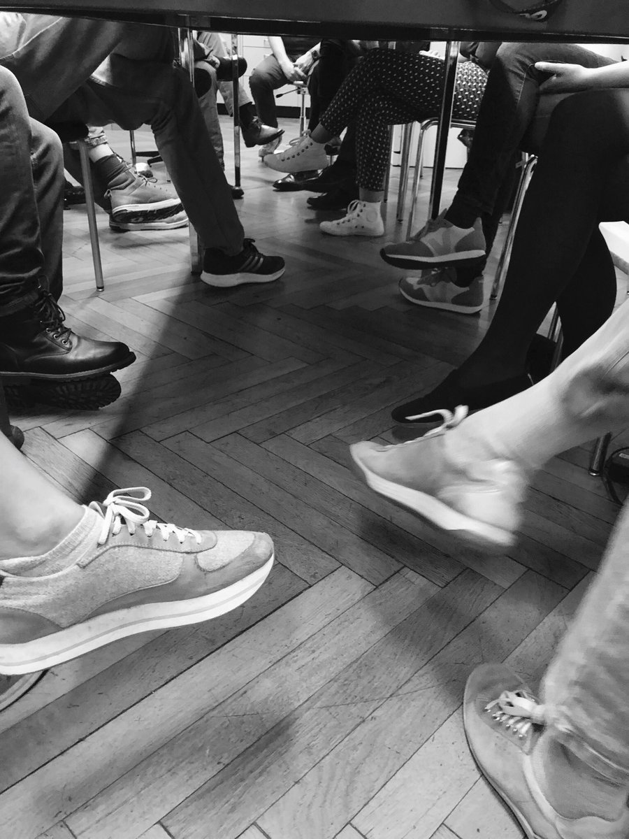 DHLabBasel's tweet photo. #GrowingInstitute #DigitalHumanities #meetingoftheminds and feet ๐ https://t.co/hiGkdVFkDU