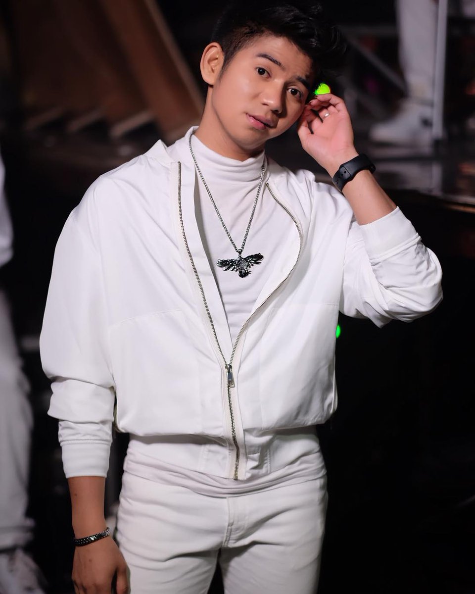 Cool bangt bang gingsul😍😘
<a href="/DA2_Rizki/">Rizki 2{R} Real</a>
#RizkiRidhoDiLIDA2018