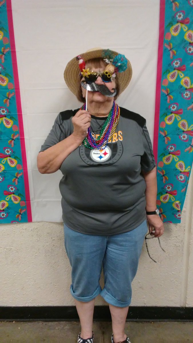 shack_4139's tweet photo. Looking good Miss Mary!! https://t.co/RZcAQXdsvK