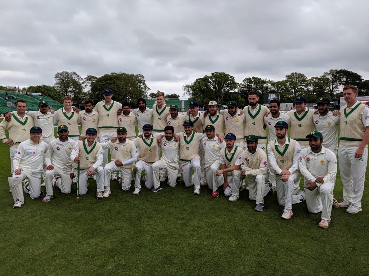 Cricketers from Pakistan and Ireland together for a group photo after the historic Test match. #IREvPAK