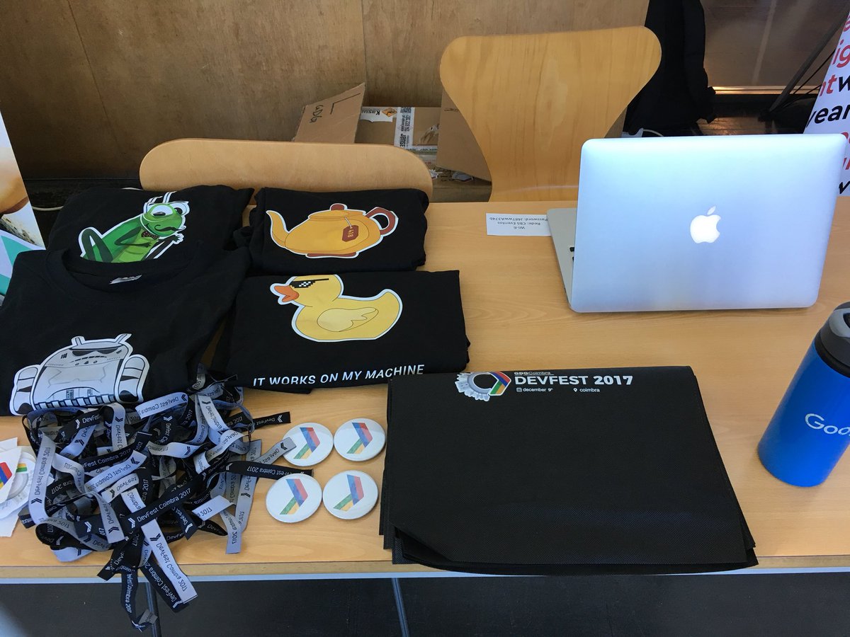 Come say hi to us during your lunch break👋 #gdgcoimbra #iscacbusinessweek