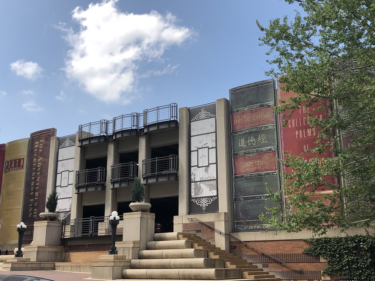 LYRASIS's tweet photo. Our Leaders Forum in Kansas City is today, Experiments in Innovation! #opensource #communities #lyrasis #leadership! Thank you @KCLibrary for hosting &amp; being a part of our day! https://t.co/FOtzUwuj9X