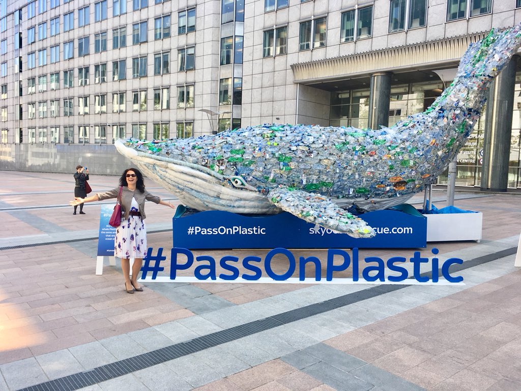 Lari_la_Mare's tweet photo. Wonderful campaign #PassOnPlastic aimed at protecting #OurOcean with small changes in our everyday life!
#makeadifference
#thingsibelievein #PlasticStrategy #Sustainability
#collectiveresponsability https://t.co/sgOLJ9U69P