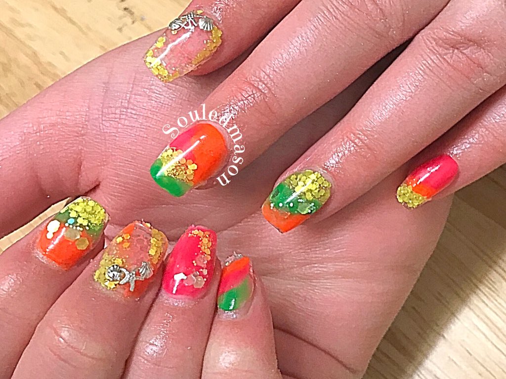 souledmason's tweet photo. #nails #nailpro #nailart #notpolish #cjp #nailswag #nailsonfleek #nailsofinstagram #nails2inspire #showscratch #naillove #naildesigns #nailglitter #brightnails #coffinnails #nailporn #nailsaddict #nailjunkie #encapsulatednails #feathernails #smilelines #neonnails https://t.co/Elr1J4nM7j