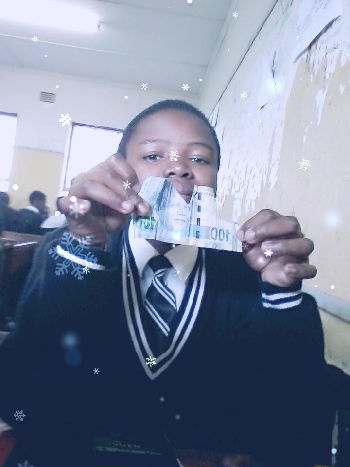 Livesto4's tweet photo. Iskhothane https://t.co/NhaRDlaPgg