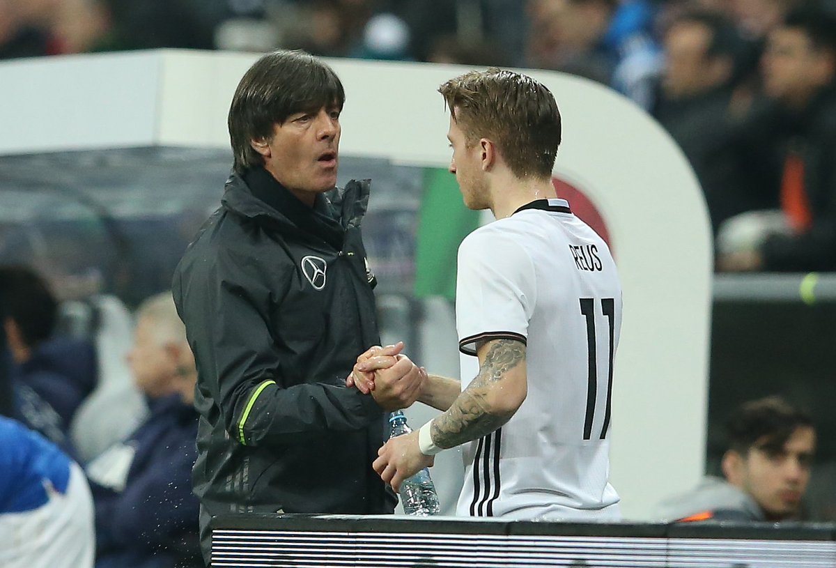 BVB's tweet photo. 🗯️ #Löw über Marco #Reus:

"Ich bin glücklich, dass er die letzten Monate ohne Verletzung gespielt hat. Marco ist eine besondere Waffe und verfügt über einen starken Torabschluss, Schnelligkeit, Instinkt, Gefühl für Räume, Spielintelligenz. Ich verspreche mir von ihm einiges!" https://t.co/gVmKL74cZC